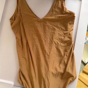 Women’s V-Neck bodysuit aerie